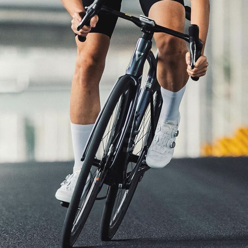 Santic LY Karbon Sykkelsko, lette og klar for konkurranse Santic Cycling Mens bicycleshoes