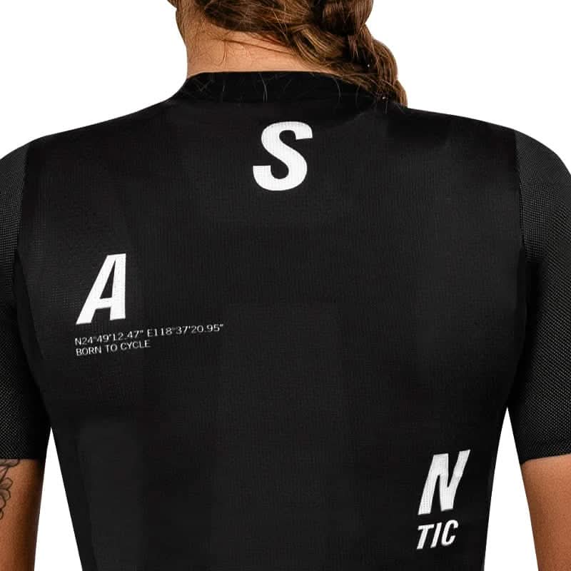 Santic Azan dame sykkeltrøye – Lett, pustende & aerodynamisk (Pro‑Fit) Santic Cycling Women's Short Jersey