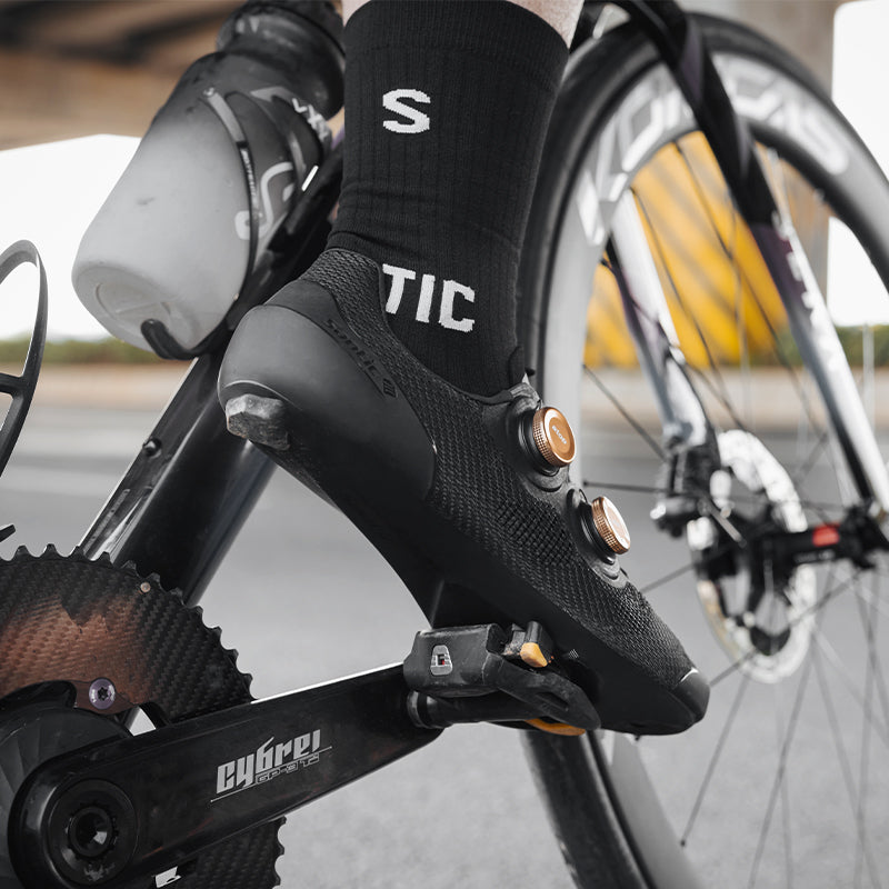 Santic LY Karbon Sykkelsko, lette og klar for konkurranse Santic Cycling Mens bicycleshoes