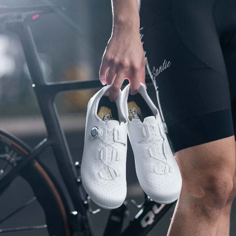 Santic Endless – Landeveissko med Karbonsåle for Maksimal Ytelse og Komfort Gear & Grin Unisex Road Shoes