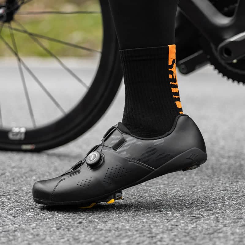 Santic Vast Landeveissko – Lettere, Raskere og Mer Komfortable Sykkelsko til Landevei Santic Cycling Unisex Road Shoes